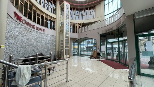 The Chinese Buffet   atrium