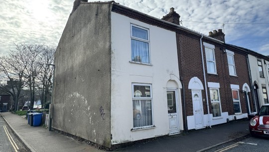 14 Esdelle Street   external
