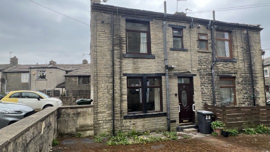 Nelson Place   external