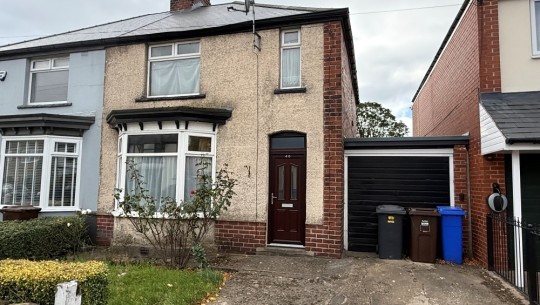 40 Robert Road   front