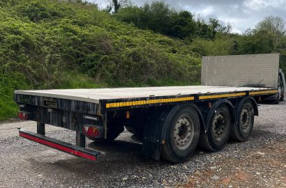 Haulage equipment to include Abel Tri-Axle Drawbar Trailer, Truck Rims, Cranes and Grabs